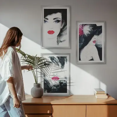 Set de 3 cuadros para salón con retratos de mujeres con labios