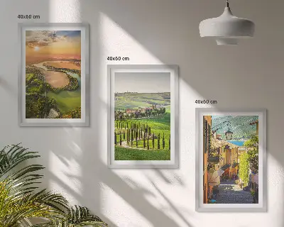 Set de 3 cuadros para salón con diseño de paisajes italianos y calle del río