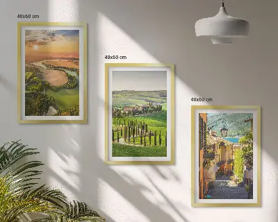 Set de 3 cuadros para salón con diseño de paisajes italianos y calle del río