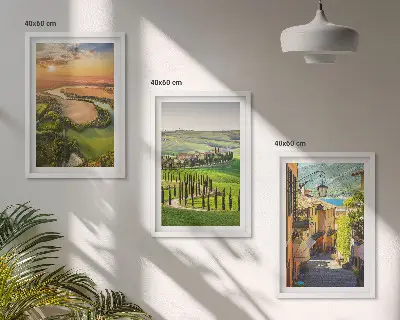 Set de 3 cuadros para salón con diseño de paisajes italianos y calle del río