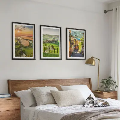 Set de 3 cuadros para salón con diseño de paisajes italianos y calle del río
