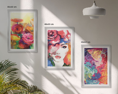 Set de 3 cuadros para salón Retrato de una mujer con flores intensas