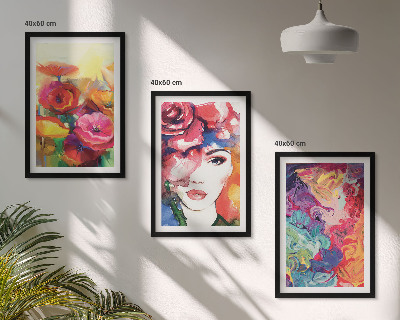 Set de 3 cuadros para salón Retrato de una mujer con flores intensas
