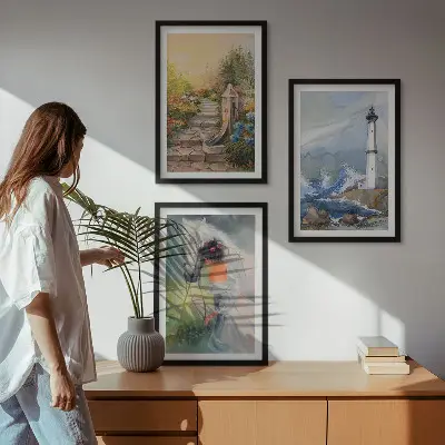 Set de 3 cuadros para salón con diseño de paisaje con faro caballo y niña