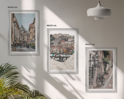Set de 3 cuadros para salón Las encantadoras calles del puerto de la ciudad.