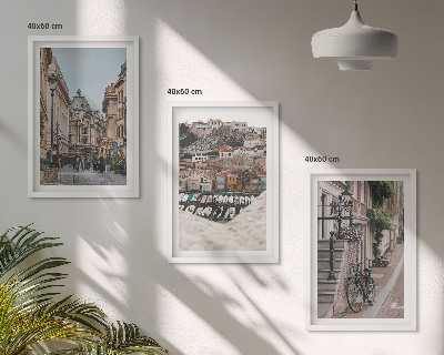 Set de 3 cuadros para salón Las encantadoras calles del puerto de la ciudad.