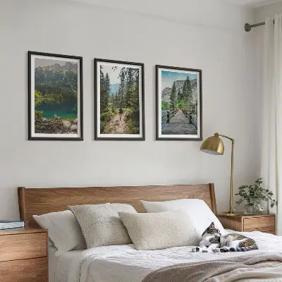 Juego de 3 cuadros con paisajes de montañas lagos bosques y senderos