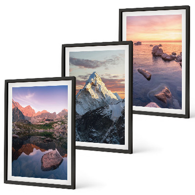 Juego de 3 cuadros Paisajes montañosos al fondo