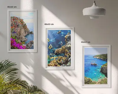 Set de 3 cuadros para salón vistas al mar con casas coloridas