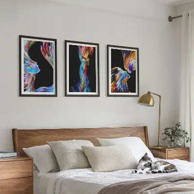 Set de 3 cuadros para salón con diseño de caras abstractas y coloridas