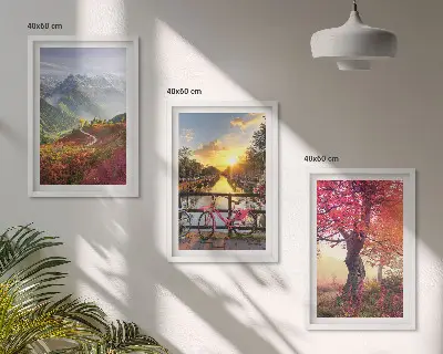 Set de 3 cuadros para salón con diseño de paisajes de montaña en bicicleta