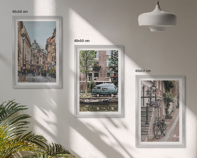 Juego de 3 cuadros Vistas de edificios de la ciudad