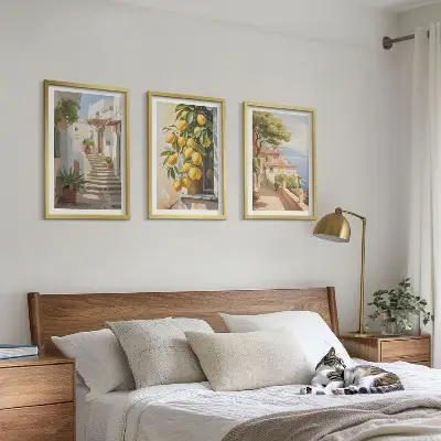 Set de 3 cuadros decorativos para salón con diseño de calles Lemon y vistas al mar