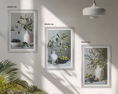 Set de 3 cuadros para salón con diseño de aceitunas en jarrones discretos