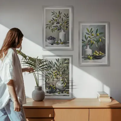 Set de 3 cuadros decorativos para salón con diseño de olivas de cerámica en color gris