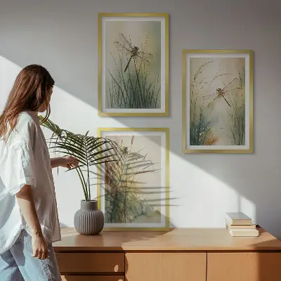 Set de 3 cuadros de hierbas y libélulas sobre el agua decoración para salón