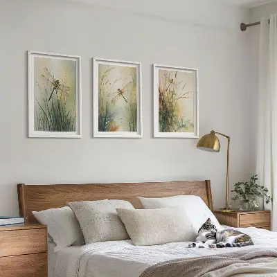 Set de 3 cuadros de hierbas y libélulas sobre el agua decoración para salón