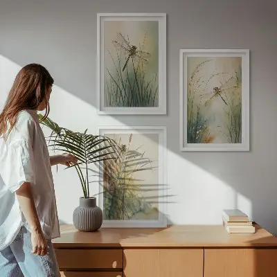 Set de 3 cuadros de hierbas y libélulas sobre el agua decoración para salón