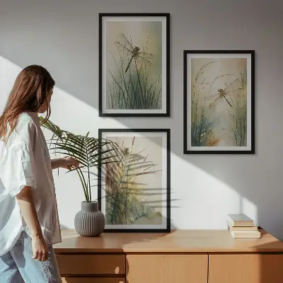 Set de 3 cuadros de hierbas y libélulas sobre el agua decoración para salón