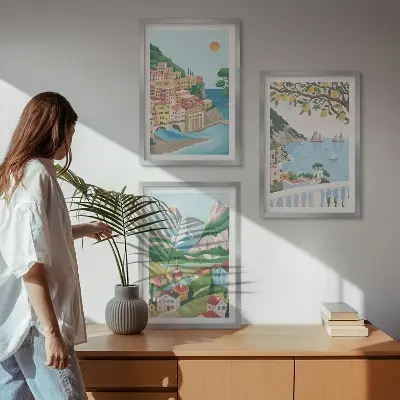 Set de 3 cuadros para salón con vistas costeras en tonos pastel