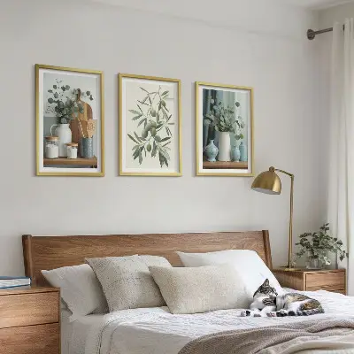 Set de 3 cuadros para salón con diseño de ramas de eucalipto y aceitunas