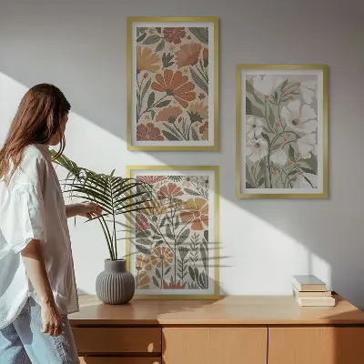 Set de 3 cuadros para salón con estampados florales en naranja y verde