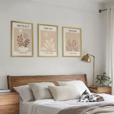 Set de 3 cuadros para salón con motivos vegetales en tonos beige y marrón