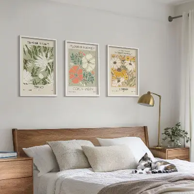 Set de 3 cuadros para salón con motivos de ciudades y flores del mundo