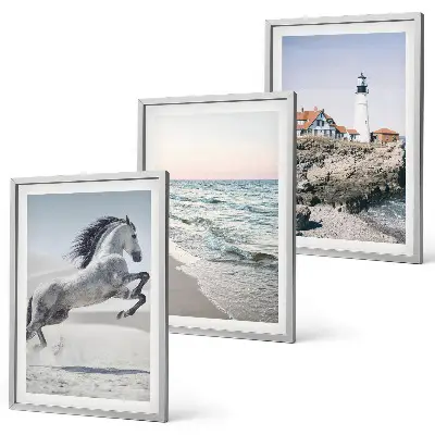 Set de 3 cuadros decorativos para salón con diseño de caballos en la playa con faro y olas