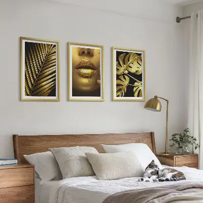 Set de 3 cuadros decorativos motivo de monstera, palmera y boca de mujer