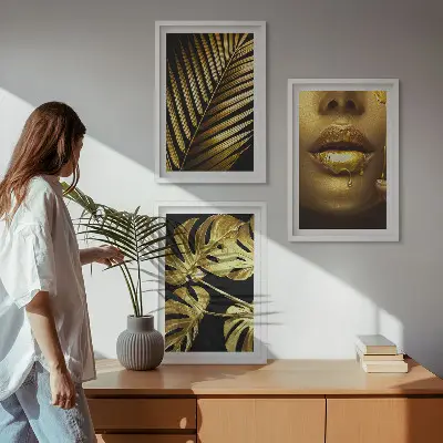 Set de 3 cuadros decorativos motivo de monstera, palmera y boca de mujer