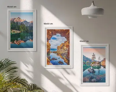 Juego de 3 cuadros con reflejos de rocas en lagos de montaña