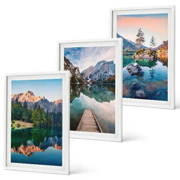 Juego de 3 cuadros con reflejo de lagos de montaña en el bosque