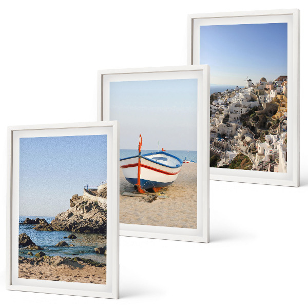 Juego de 3 cuadros Vistas de Grecia con un barco y casas.