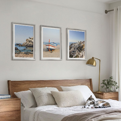 Juego de 3 cuadros Vistas de Grecia con un barco y casas.