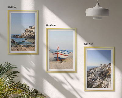 Juego de 3 cuadros Vistas de Grecia con un barco y casas.