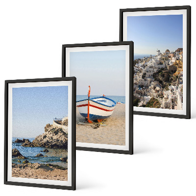 Juego de 3 cuadros Vistas de Grecia con un barco y casas.