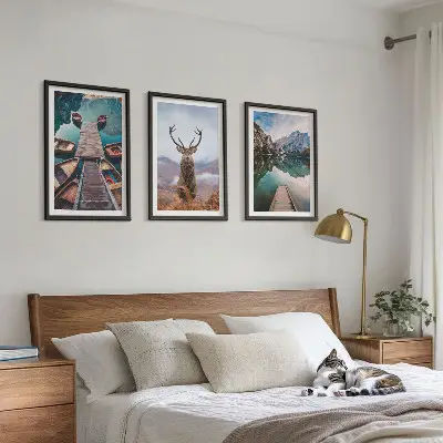 Set de 3 cuadros para salón con diseño de lago, barcos, ciervos y montañas