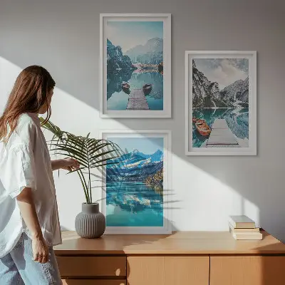 Set de 3 cuadros para salón con reflejo de barcos en lagos de montaña