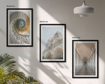 Set de 3 cuadros para salón Escalera de caracol de la fachada de la catedral