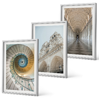 Set de 3 cuadros para salón Escalera de caracol de la fachada de la catedral