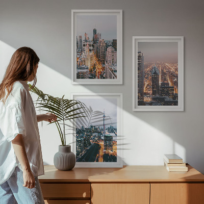 Set de 3 cuadros para salón Ciudades de noche, rascacielos iluminados