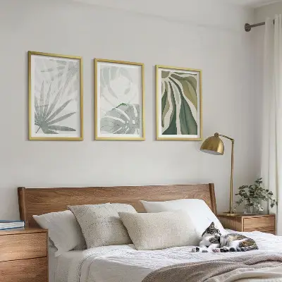 Set de 3 cuadros para salón con diseño de hojas de plantas en verde y gris