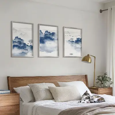 Set de 3 cuadros para salón con diseño de montañas, nubes, árboles y pájaros
