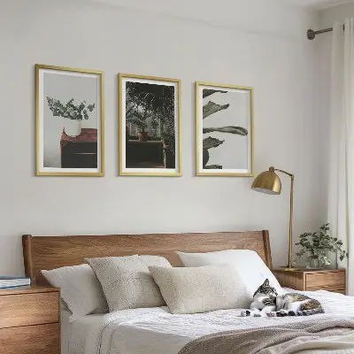 Juego de 3 cuadros con diseño de plantas rústicas en maceta
