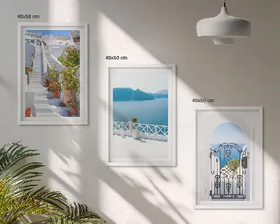 Juego de 3 cuadros con diseño de escaleras blancas, plantas y puerta al mar