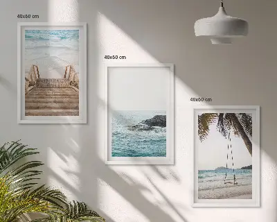 Set de 3 cuadros para salón con diseño de escaleras, playa y columpio en el mar