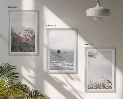 Set de 3 cuadros para salón con diseño de montañas, nubes, mar y arena