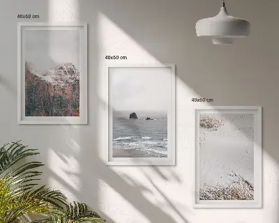 Set de 3 cuadros para salón con diseño de montañas, nubes, mar y arena