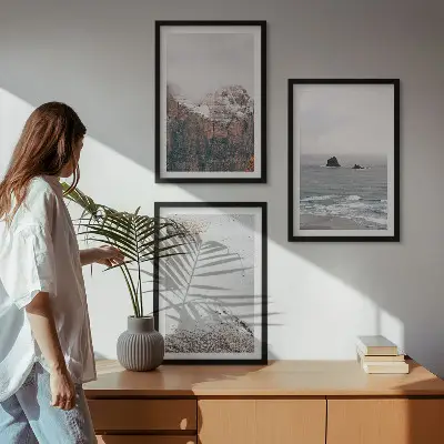 Set de 3 cuadros para salón con diseño de montañas, nubes, mar y arena